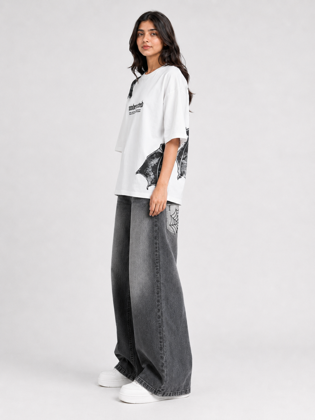 Undefeated - Oversized T Shirt
