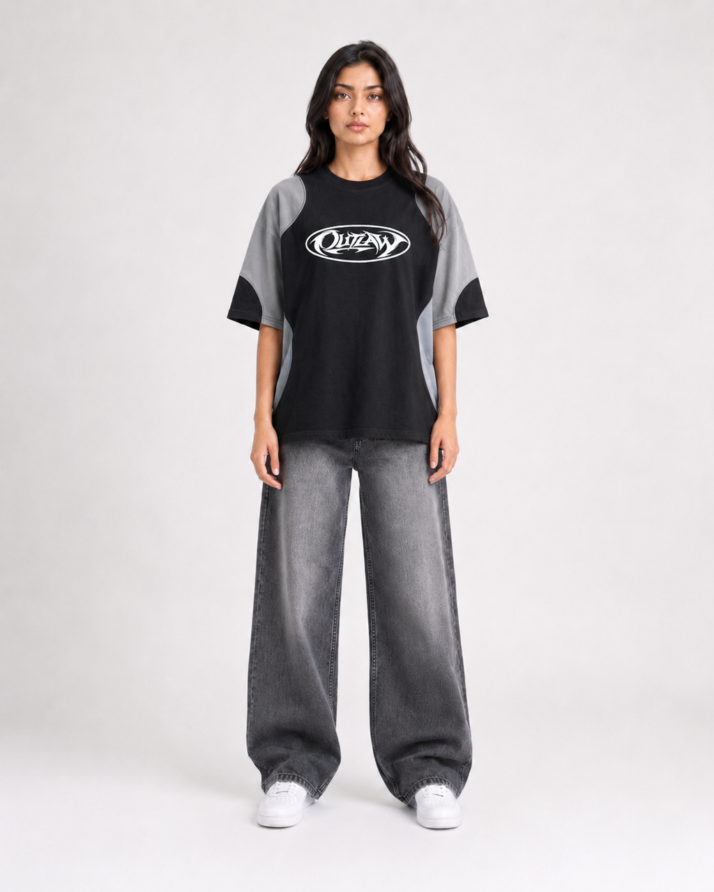 Outlaw - Oversized T Shirt