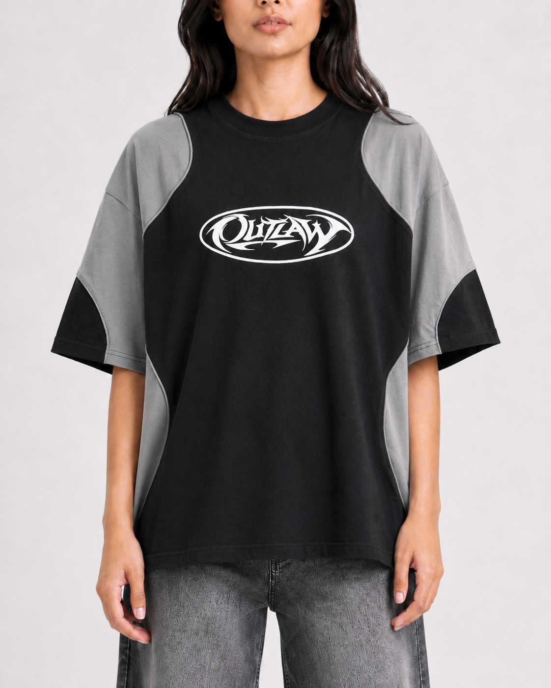 Outlaw - Oversized T Shirt