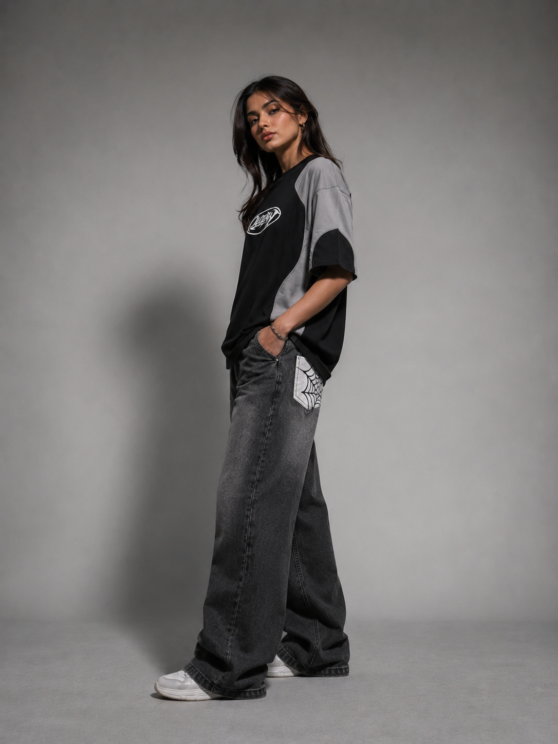 Outlaw - Oversized T Shirt
